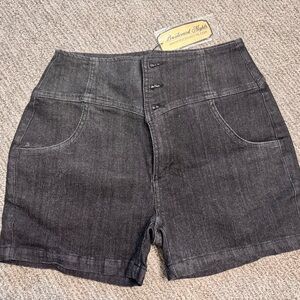 NWT black denim rockin Bettie boulevard nights shorts